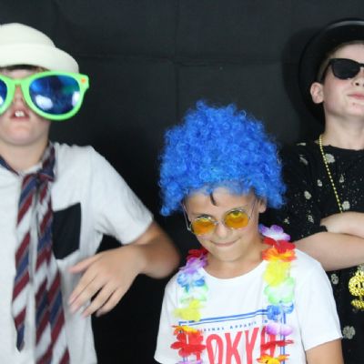 Year 6 Disco (25)